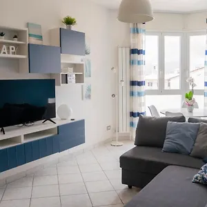 Apartment Ad Un Passo Dal Molo Con 2 Biciclette Incluse, Viareggio
