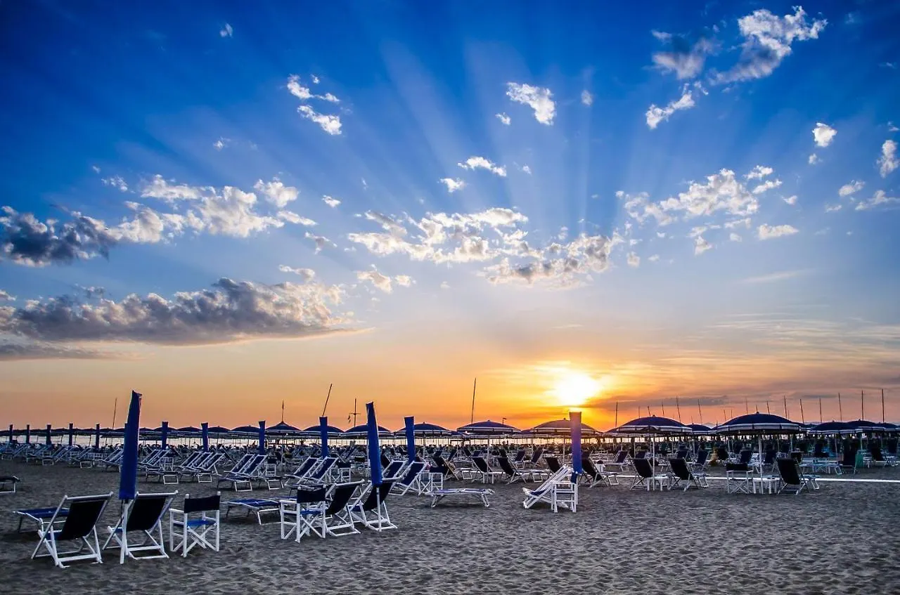 Pinetamare Apartments Viareggio Italy