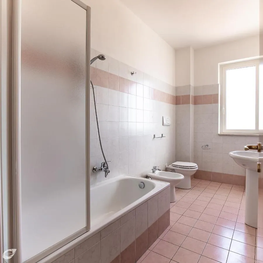 Pinetamare Apartments Viareggio