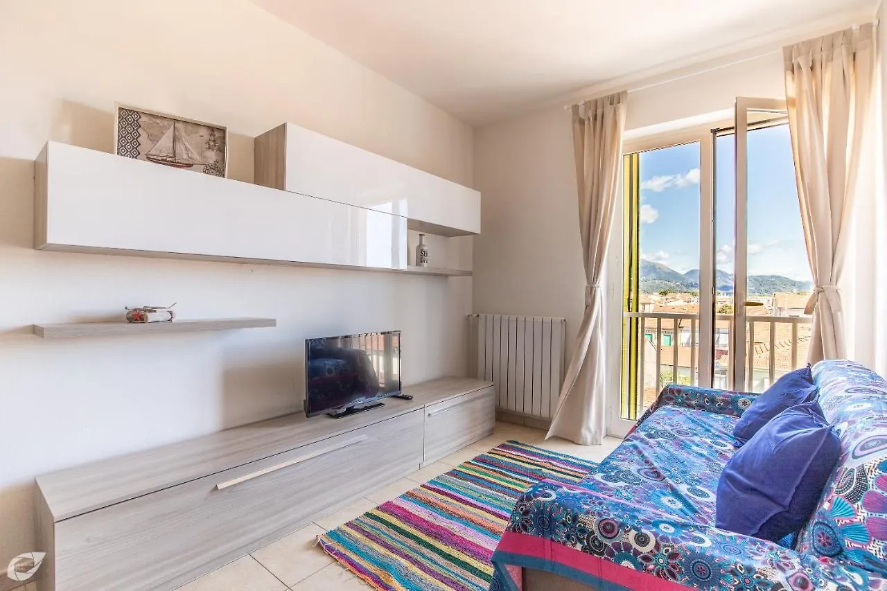 Pinetamare Apartments Viareggio